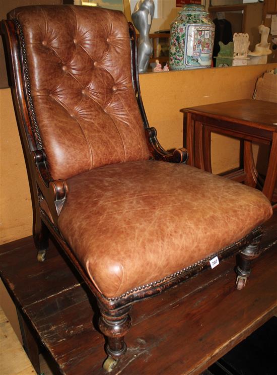 Leather button back nursing chair